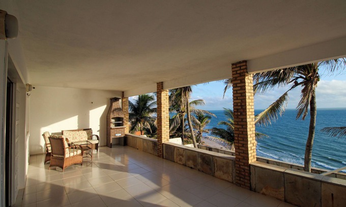 Canoa Quebrada House | Oceanfront House with Stunning Views – Steps from Broadway
