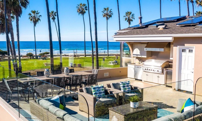 La Jolla Shores House | Oceanfront La Jolla Shores