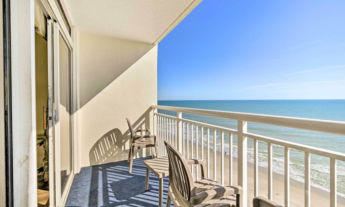Downtown Myrtle Beach Apartment | Oceanfront Myrtle Beach Condo w/Balcony!