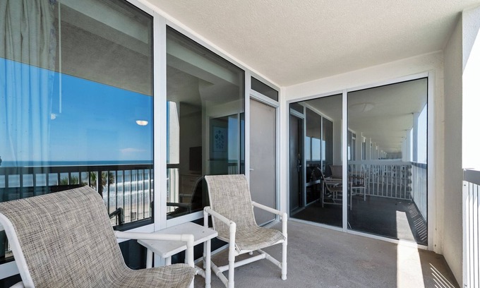 Ortona Park Condo | Oceanfront - Private Balcony - 1 Bedroom