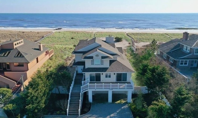 Westhampton Beach House | Oceanfront! Westhampton Beach HUGE discount. with spectacular bay sunset views.