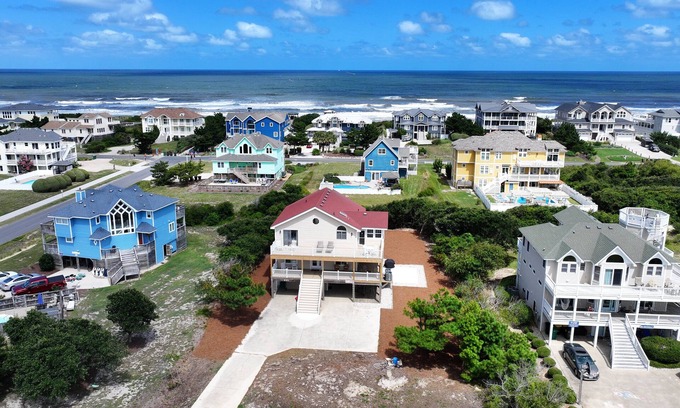Whalehead Beach House | Oceanside, Close to Beach and Shopping! - WW921, Sea 5