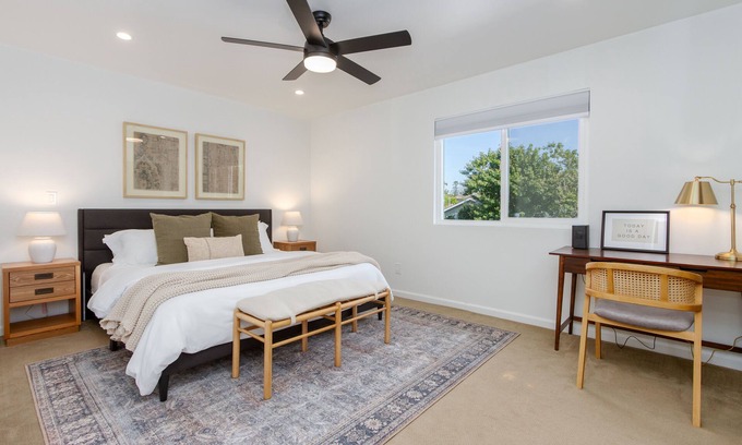 Fire Mountain House | Oceanview Beach Getaway