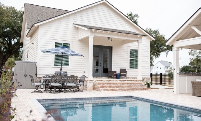 Gulfport House | OceanView on 2nd Street - Walk to Beach - Heated Pool - Gazebo - Grill