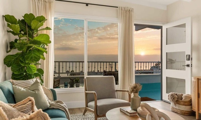 The Strand Apartment | Oceanview Suite | Balcony | Steps from the Beach