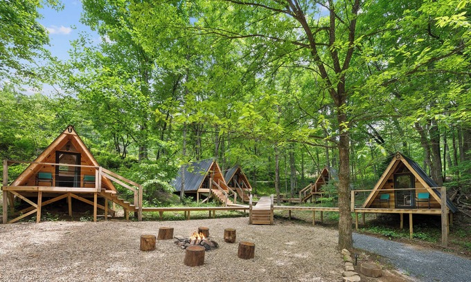 Hartford Cabin | Off-Grid Mini A-Frame in Hartford, TN- Cabin U