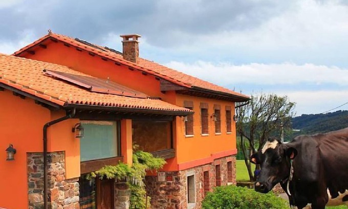 Logrezana Cottage | OFFER Rural house near Gijon, next to the sea, ideal environment for children.