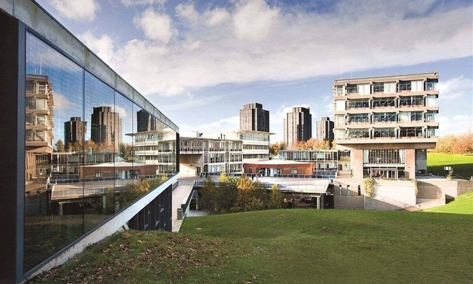 Colchester Hotel | Offering en-suite accommodation on campus with breakfast