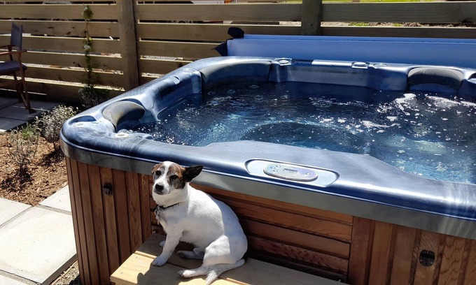 Fernside House | Oh so peaceful! Stunning rural view, hot spa pool,small dogs welcome.