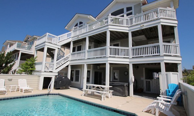 Ocean Sands House | OL22, Wave Rider ( 6 Bedroom home )