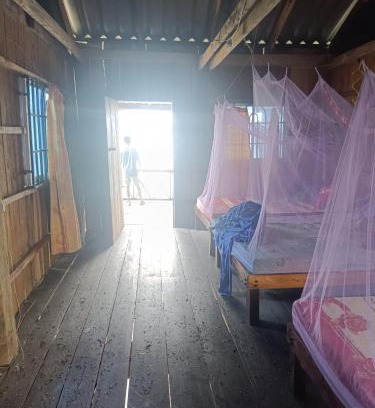 Koh Rong Ski Chalet | Old Beach hut