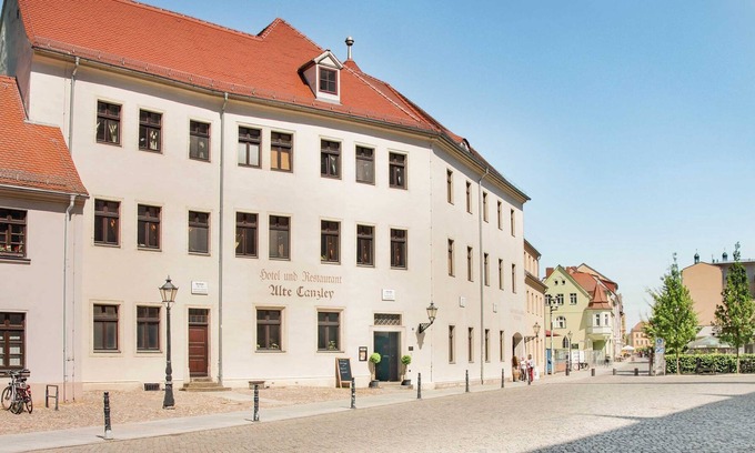 Lutherstadt Wittenberg Apartment | Old Canzley - Martin Luther King