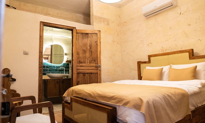 Eyyubiye Ski Chalet | Old Town Şanlıurfa