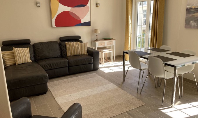 Vilamoura Apartment | Old Village 2 Bed apartment on two floors plus roof terrace. Vilamoura Algarve