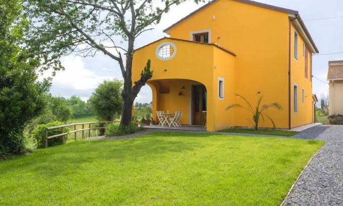 Fucecchio Apartment | Oleandro by Interhome