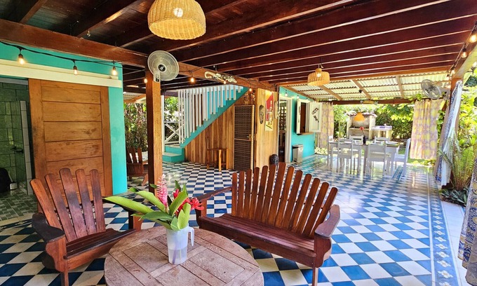Cocles House | Olingo