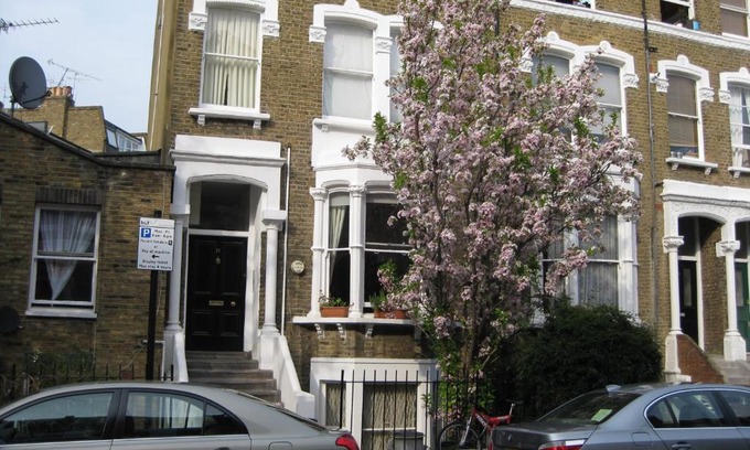 Addison Apartment | Olympia W14 Two-Bedroom Apartment