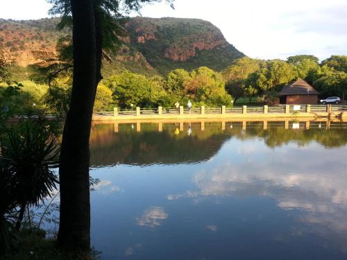 Hartbeespoort Apartment | On Golden Pond - Mount Amanzi