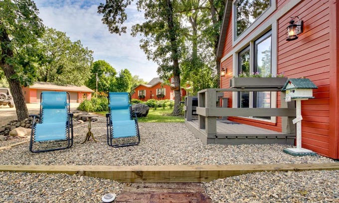 Sauk Centre House | On-Site Trail, Fire Pit Cozy Sauk Centre Retreat!