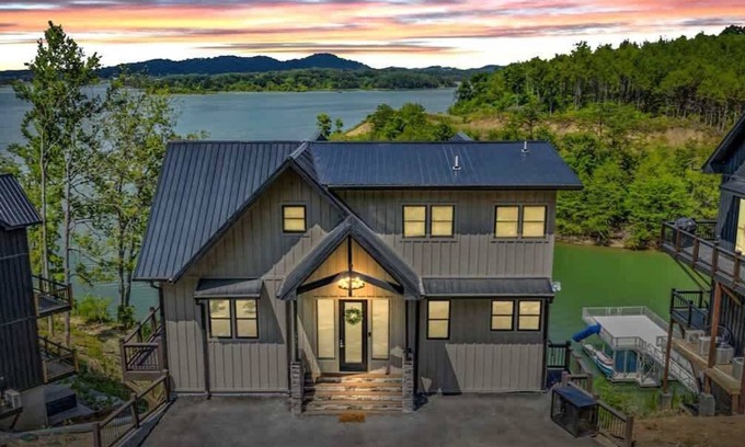 Sevierville Cabin | On the Rocks - Pool, Hot Tub and Private Dock!