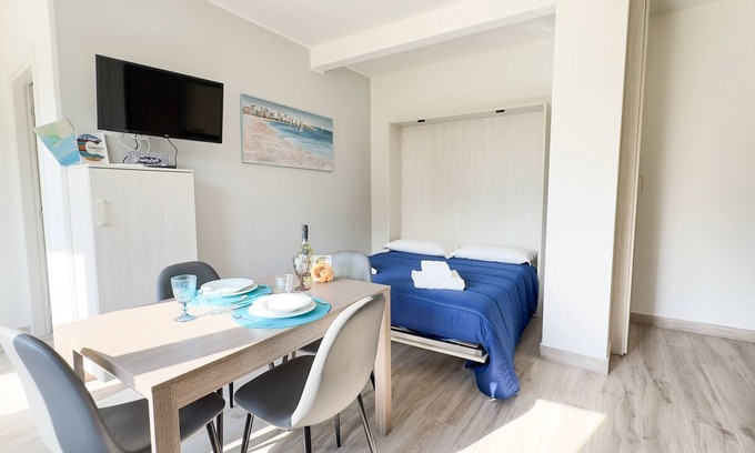 Chioggia Apartment | Onda Blu House by Ca-Sa Check