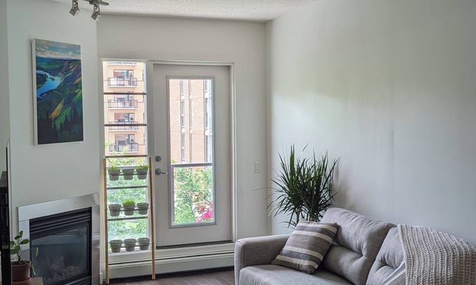 Mission District Condo | One Bed and Bath Apartment in South Downtown - 10min Walk to Stampede Grounds