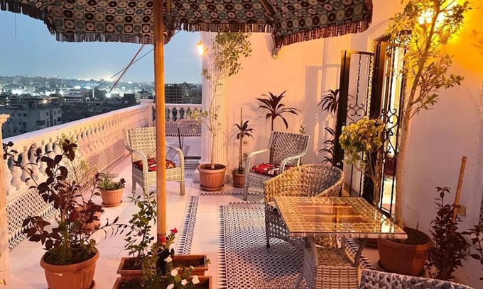 Heliopolis Condo | One bedroom apartment city views local to Airport