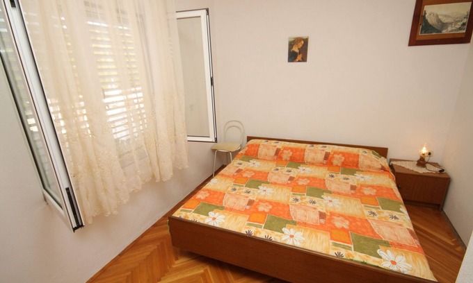 Kukljica Apartment | One bedroom apartment with balcony and sea view Kukljica, Ugljan (A-8277-c)