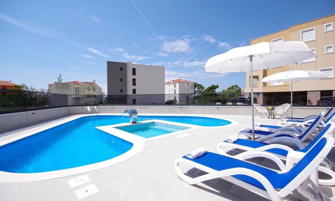 Promajna Apartment | One bedroom apartment with terrace and sea view Promajna, Makarska (A-21102-i)