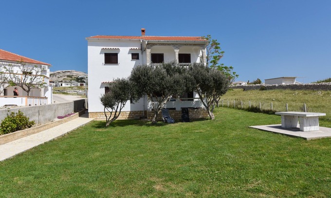 Kustici Apartment | One bedroom apartment near beach Kustići, Pag (A-6353-b)