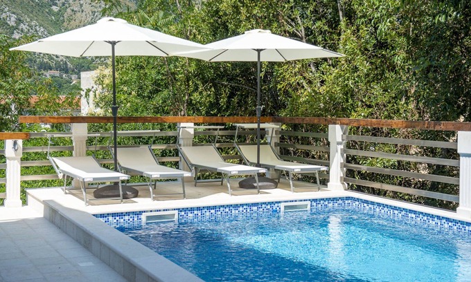 Kotor Apartment | One Bedroom Apartment With Patio & Pool Access Near The Historical Town