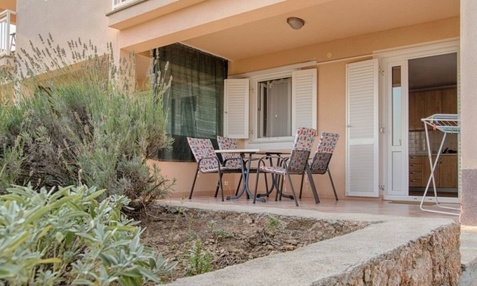 Sveta Nedjelja Apartment | One bedroom apartment with terrace Sveta Nedilja, Hvar (A-14086-a)