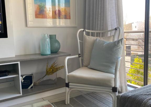 Greater Johannesburg Metropolitan Area Apartment | One Hyde Park Sandton