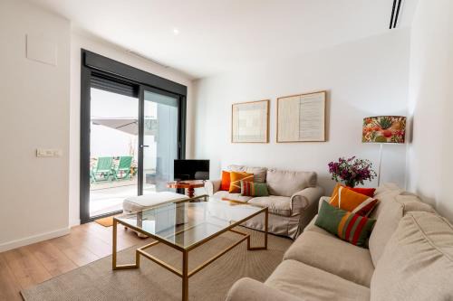 Ciudad Universitaria Apartment | One&Lux Virgen del Valle - Apartamento triple con piscina