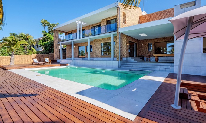 Umhlanga House | One on Chelsea - Five Bedroom House, Sleeps 10