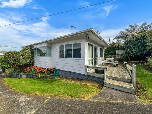 Onehunga House | Onehunga Oasis l 2bed Private Home l Cornwall Park