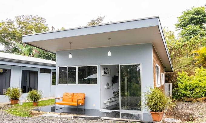 Vieja Apartment | Only 20 minutes away from La Fortuna! The Villa is waiting for you!