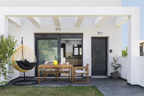 Nea Skioni House | Opal by halu! - Holiday house with Playroom