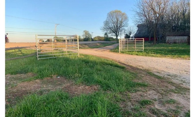 Western Grove RV Rental | Open space camping with Free Parking and outside s