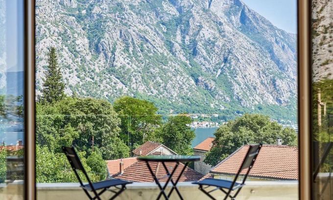 Orahovac Apartment | Orahovac Sea View