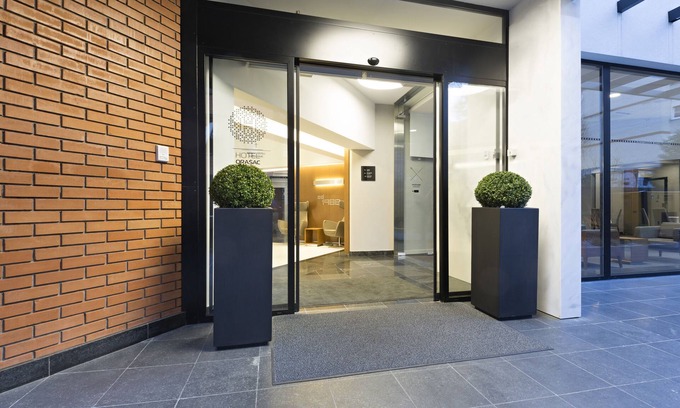 Rakovica Hotel | Orasac Garni