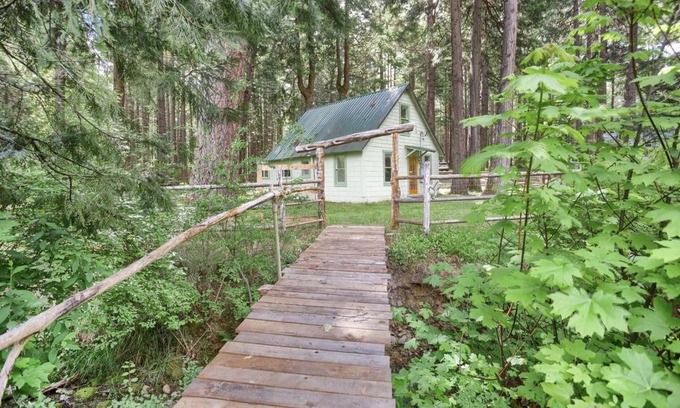 Douglas County House | Orchard House! Recharge at Peaceful Nature Escape