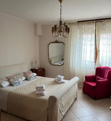 Vasto House | Oro Blu
