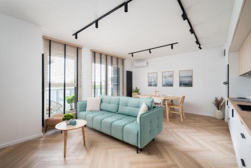 Bialoleka Apartment | Osiedle Natura PREMIUM Apartment by BookingHost