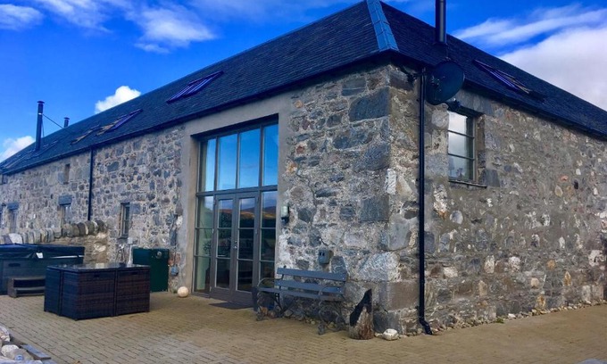 Kingussie House | Osprey Lodge