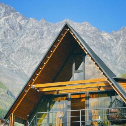Stepantsminda Ski Chalet | Oto Twins Cottages