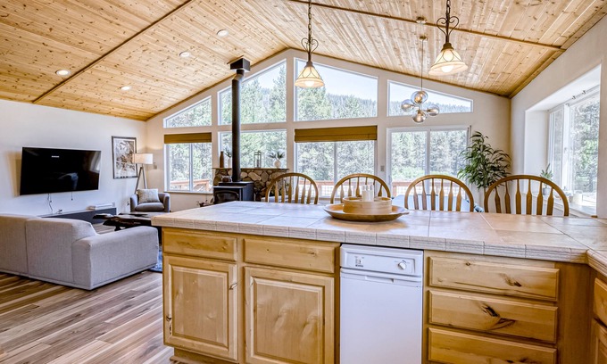 Soda Springs House | Outdoorsy waterfront home with skiing, full kitchen, foosball, & W/D