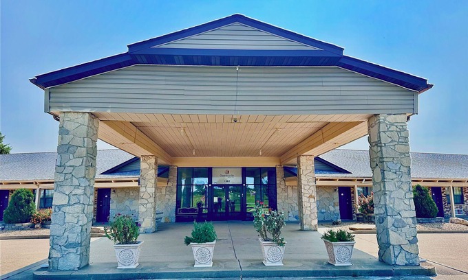 Owensville Hotel | Owensville Motor Inn