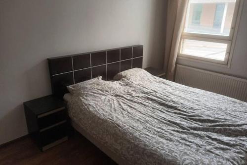 Espoo Apartment | Own Sauna, in front of Shopping mall, 15min to Center