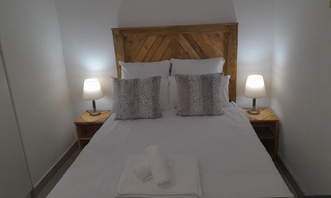 Parklands Apartment | Oxford Getaway-House